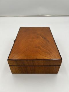 Biedermeier Sewing Box Walnut Veneer Austria circa 1820 - 3424823