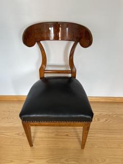 Biedermeier Shovel Chair Walnut Veneer Black Leather Austria circa 1820 - 3711079