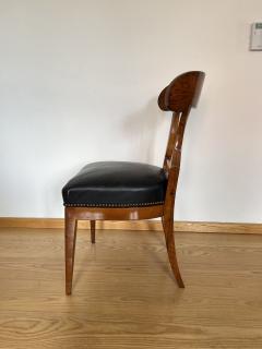 Biedermeier Shovel Chair Walnut Veneer Black Leather Austria circa 1820 - 3711081