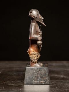 Biteki Power Figure with loincloth Bembe People DRC - 4268405