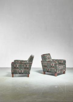 Bjorn Tragardh Bj rn Tr g rdh pair of club chairs with original Art Nouveau upholstery 1930s - 893999