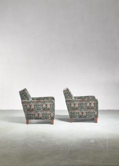 Bjorn Tragardh Bj rn Tr g rdh pair of club chairs with original Art Nouveau upholstery 1930s - 894002