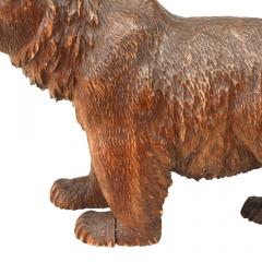Black Forest Carved Walnut Bear - 4408143