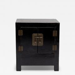 Black Lacquer Locking Chest - 4263543