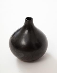 Black Luster Glazed Fig Shaped Ceramic Vase Frame 1960 - 3296349