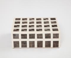 Bone Horn Grid Box - 2740886