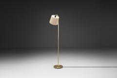 Brass Floor Lamp with Curved Neck Europe Mid 20th Century - 4566756