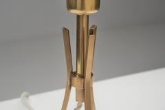 Brass Tripod Table Lamp Europe Mid 20th Century - 4551559
