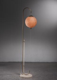 Brass floor lamp with paper shade - 3493341