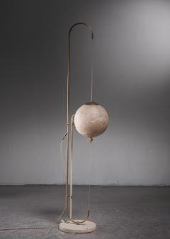 Brass floor lamp with paper shade - 3493343