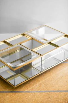 Brass glass and mirrored glass coffee table with removable trays 1970 - 3357676