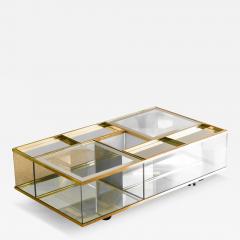 Brass glass and mirrored glass coffee table with removable trays 1970 - 3403990