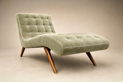 Brazilian Modern Chaise Lounge in Cavi na and Light Aloe Sage Mohair 1950s - 4692476