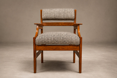 Brazilian Modern Pair of Armchairs in Cavi na Wood Performance Boucle Brazil - 4712573