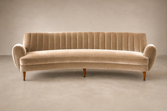 Brazilian Modern Sculptural Curved Sofa in Mohair and Cavi na wood - 4736710