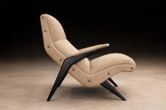 Brazilian Modernist Lounge Chair in Ebony Stained Pau Marfim with Oatmeal Boucl  - 4531096