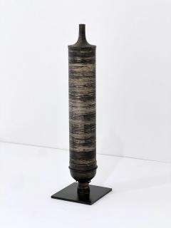 Bronze Vase Sculpture - 3072148