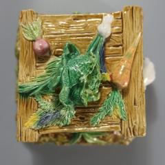 Brown Westhead Moore Co Rabbit Box and Cover - 4704766