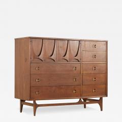 Broyhill Brasilia Mid Century Walnut Magna Dresser - 3690352