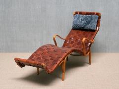 Bruno Mathsson Bruno Mathsson Pernilla 3 Chaise Longue in Brown Leather Karl Mathsson 1944 - 4032365