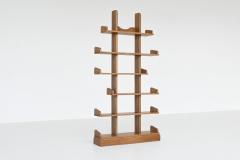 Brutalist shelving unit bookcase in oak Mid Century The Netherlands 1970 - 3724667