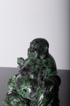 Budai Buddha in speckled jade - 3863318