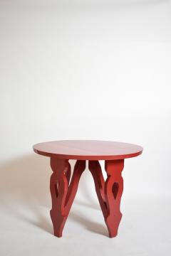 Burgundy red rustic round table 1920s  - 4823515
