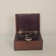 Burl Walnut Dressing Box Victorian England circa 1870 - 4329015