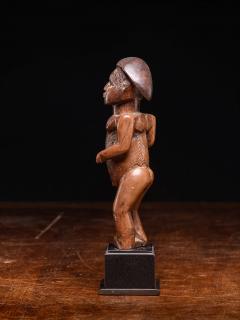 Bwende Standing Statue with scarified body DRC - 4267554