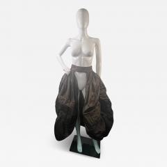 CAROLINA HERRERA DRAMATIC CAROLINA HERRERA BROWN TAFFETA SKIRT WITH EMBROIDERED WAISTBAND - 3753422