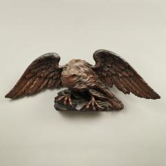 CARVED EAGLE WITH OUTSTRETCHED WINGS - 2977883