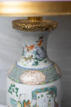 CHINESE FAMILLE VERTE TABLE LAMP - 3023826