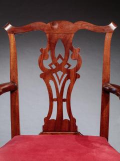 CHIPPENDALE ARM CHAIR - 856257