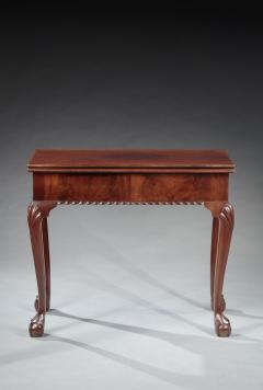 CHIPPENDALE BALL AND CLAW FOOT CARD TABLE WITH SHELL CARVED KNEES - 4340767