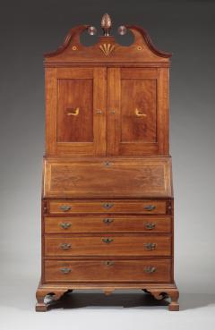 CHIPPENDALE DESK AND BOOKCASE - 4740955