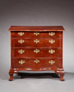 CHIPPENDALE SERPENTINE CHEST OF DRAWERS - 3128328