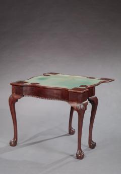 CHIPPENDALE SERPENTINE FOUR LEGGED CARD TABLE - 1896555