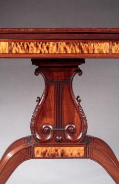 CLASSICAL LYRE BASE CARD TABLE - 3902676