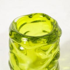 Caleb Siemon Modernist Hand Blown Undulating Art Glass Peridot Green Vase signed Caleb Siemon - 4622707