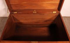 Campaign Chest In Camphor Wood From The 19th Century Stamped Army And Navy Csl - 3487881