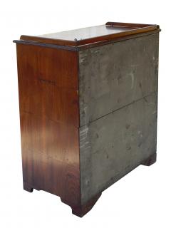 Campaign Dresser - 469711