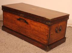 Campaign Marine Chest From The Port Of Hull From The 19th Century - 2925997