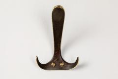 Carl Aub ck Carl Aub ck Model 4982 Patinated Brass Hook - 1134719