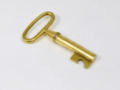 Carl Aub ck Carl Aubock Big Brass Key Cork Screw Bottle Opener Paperweight Austria 1950s - 4062563
