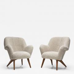 Carl Gustav Hiort af Orn s Carl Gustaf Hiort af Orn s Pair of Pedro Armchairs by Carl Gustaf Hiort af Orn s Finland 1950s - 2571339