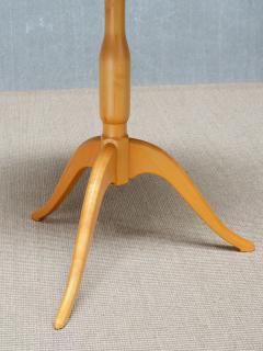 Carl Malmsten Carl Malmsten Berg Three Legged Side Table in Masur Birch Sweden 1950s - 4305024