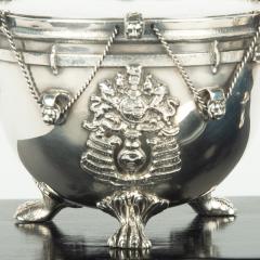 Carrington Company A Royal presentation silver inkstand by Carrington Co - 3779613