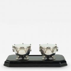 Carrington Company A Royal presentation silver inkstand by Carrington Co - 3782208