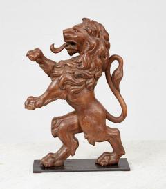 Carved Limewood Lion Rampant - 4331799