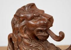 Carved Limewood Lion Rampant - 4331801